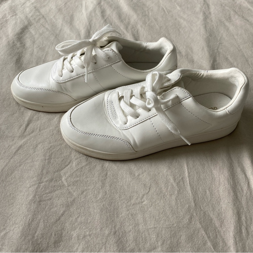 Old Navy White Basic Leather Sneakers - image 1